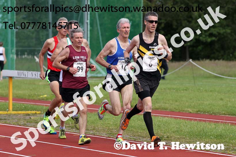 800 metres, North East Masters Champs, Monkton Stadium,  Jarrow. Photo: David T. Hewitson/Sports for All Pics